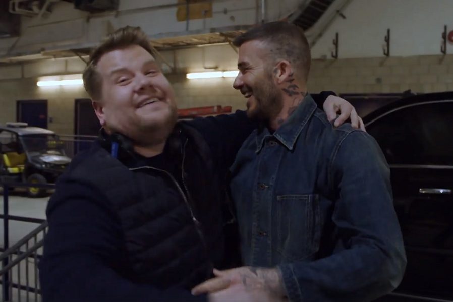 Απίθανη φάρσα στον Μπέκαμ με το άγαλμά του! (vid)