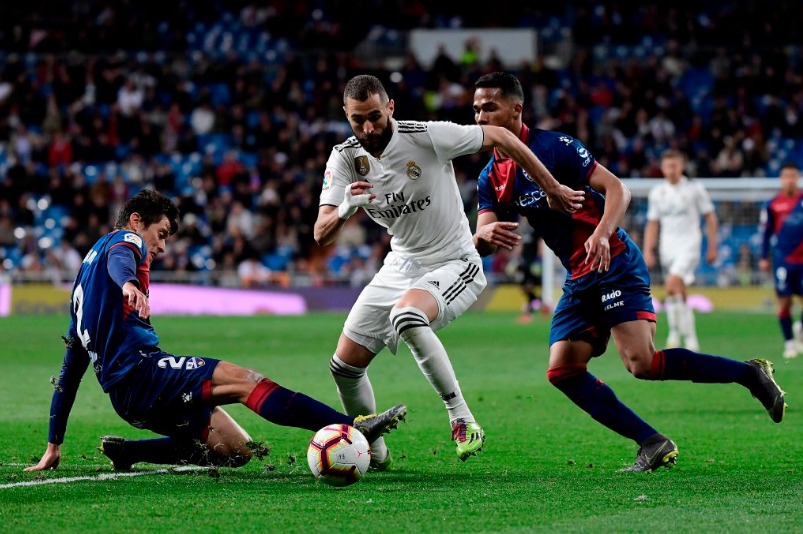 Calma, Calma… Ο Καρίμ είναι εδώ (vid)