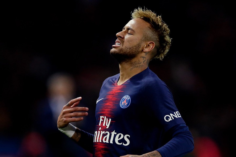 Σε απολογία ο Νεϊμάρ για το ξέσπασμα κατά του VAR