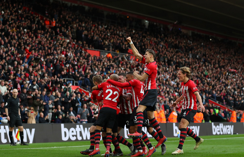 Και οι «Άγιοι»… ανατροπές θέλουν! (vid)