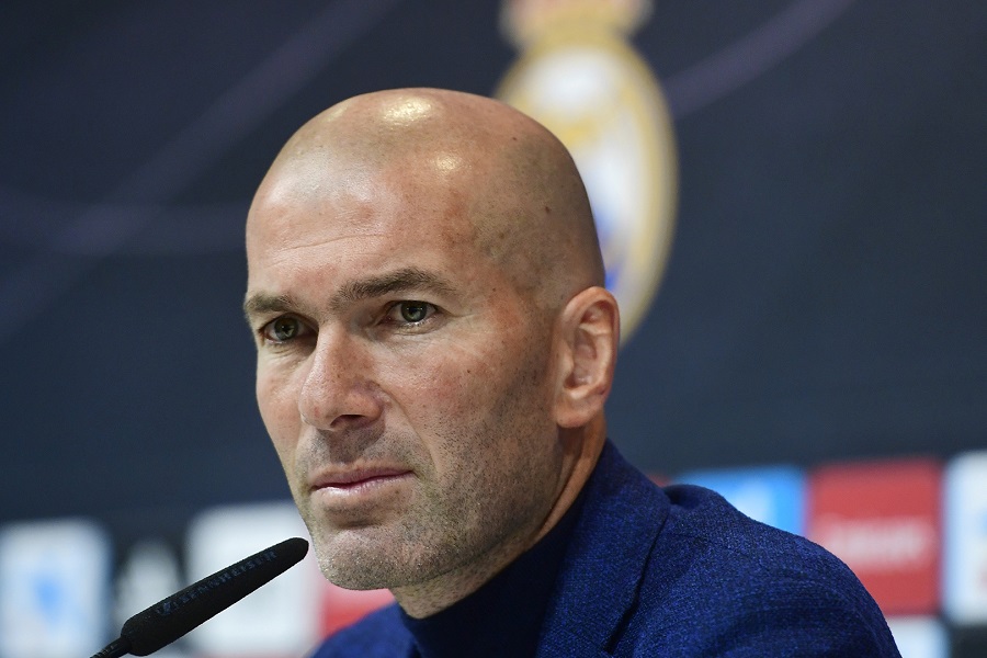 Ζιντάν: «Δεν παίρνεις τίτλο με 13 παίκτες στην αποστολή»