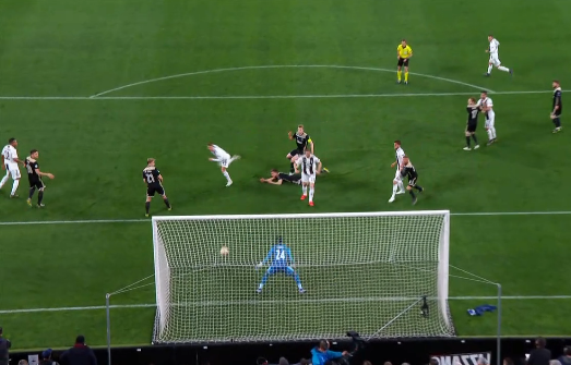 Βάζει μπροστά τη Γιούβε ο Ρονάλντο (vid)