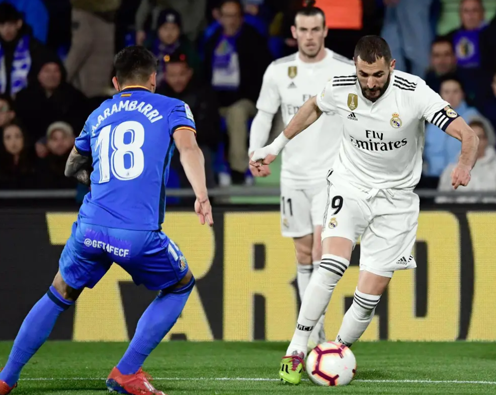 H Ρεάλ δούλεψε για χάρη της Σεβίλλης (vid)