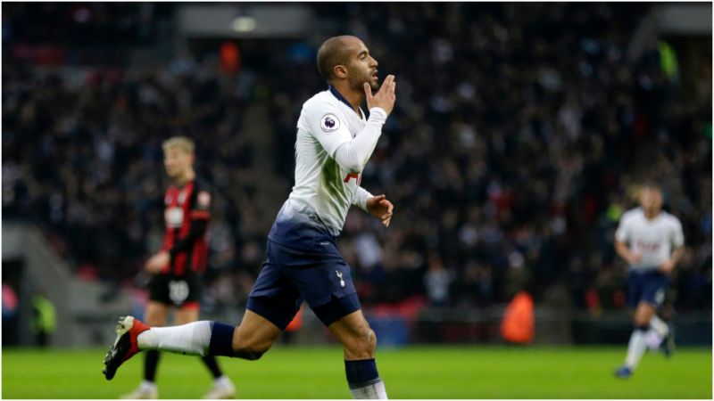 Συγκλονιστικός Λούκας Μόουρα: Τον αποθέωσαν και ξέσπασε σε κλάματα (vid)