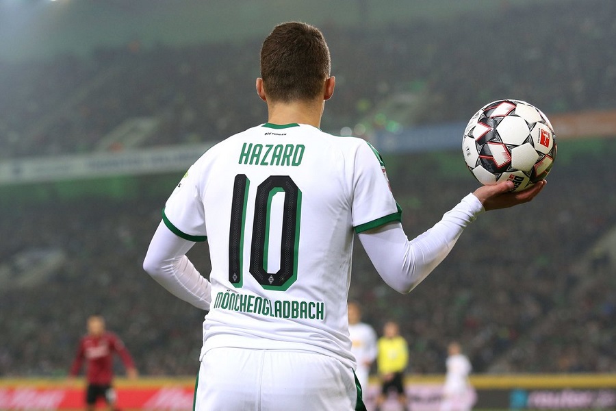 Οι μεγάλοι της Αγγλίας μάχονται για τον… Αζάρ!