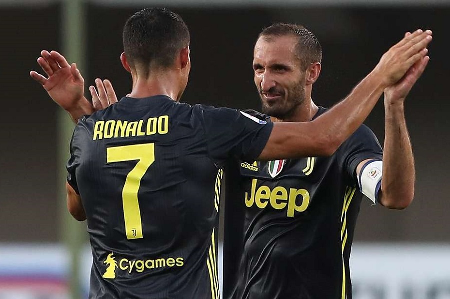 Δηλώνει «παρών» ο Κριστιάνο, απρόοπτο με Κιελίνι στη Γιουβέντους!