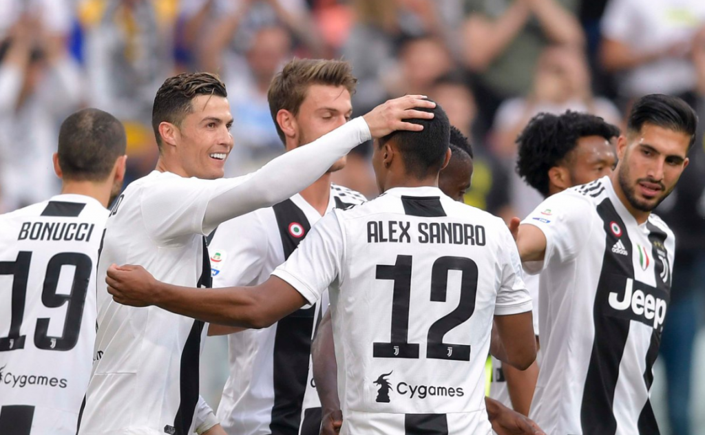 Στην Ιταλία ο θρόνος ανήκει στην κυρία (vid)