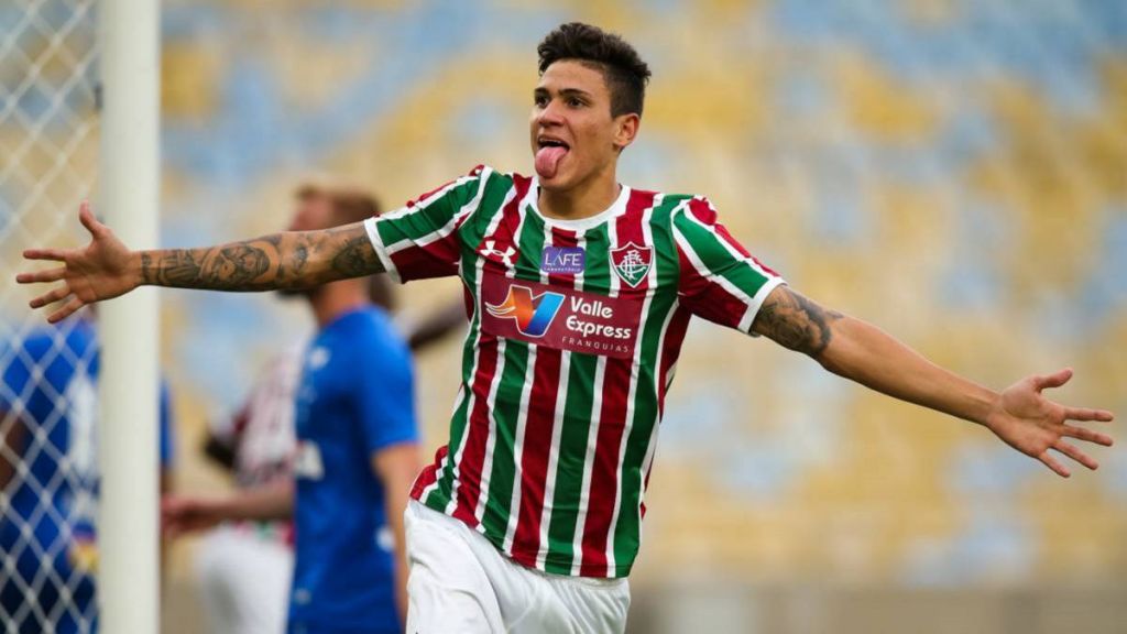 Βραζιλιάνικο αστέρι στην «αγκαλιά» του Σόλσκιερ