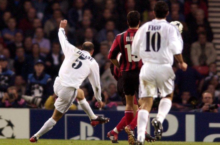 Το “διαμάντι” του Ζιντάν με τη Λεβερκούζεν! (vid)