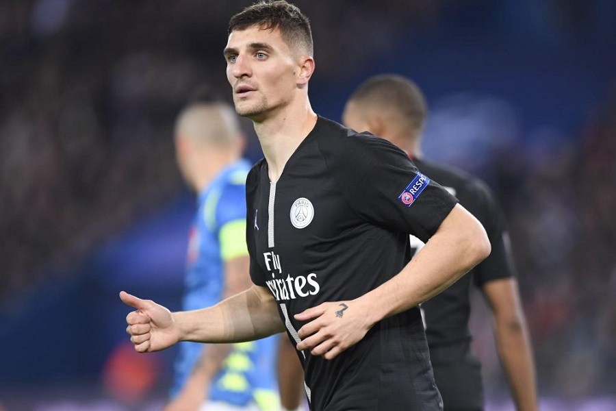 Μενιέ: Στο παιχνίδι της απόκτησής του και η Έβερτον