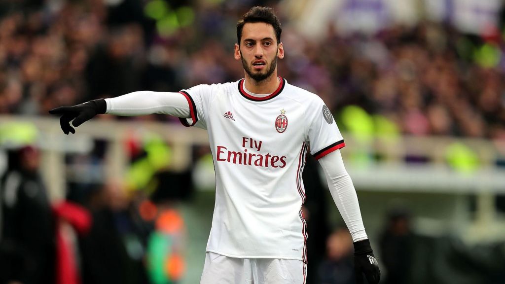 Τρίποντο… «φωτιά» για την Μίλαν που κοιτάει τα «αστέρια» (vid)