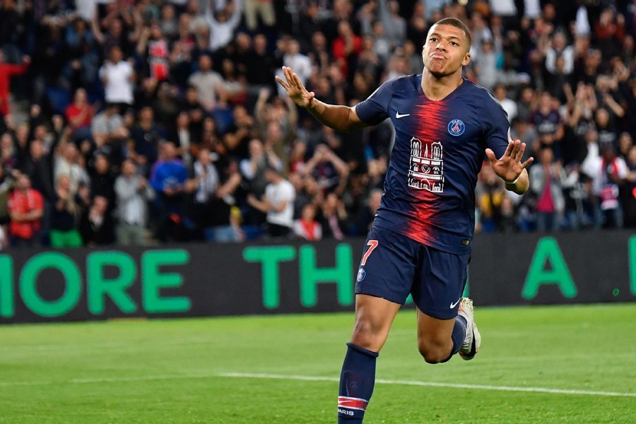 Ριβάλντο: “Ο Μπαπέ πρέπει να φύγει από την Παρί”!