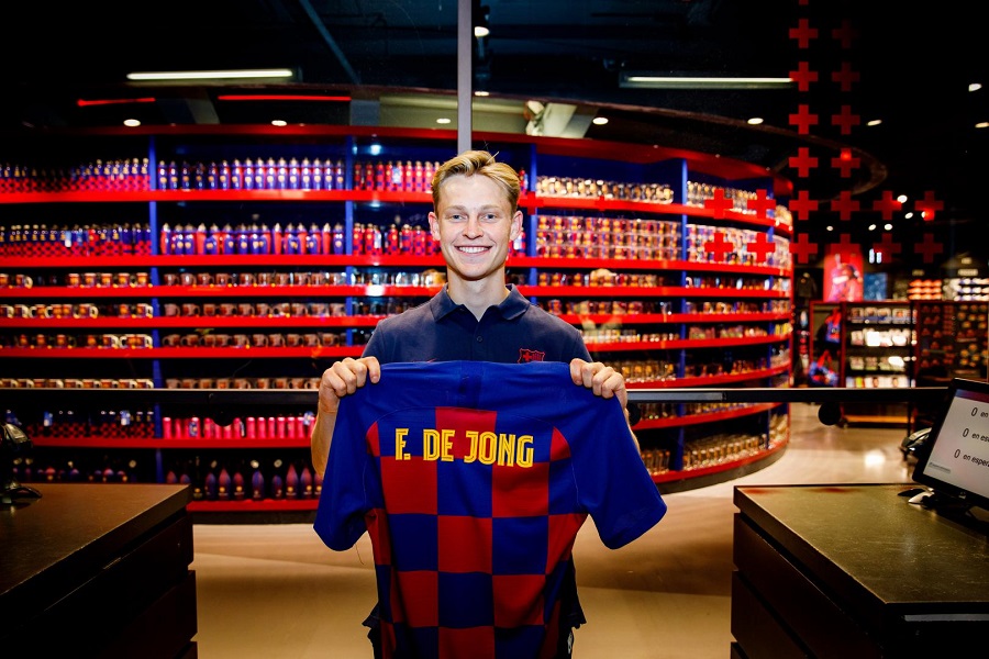 Το αμόρε του Ντε Γιονγκ και το μεγάλο “φάουλ” της! (vid)