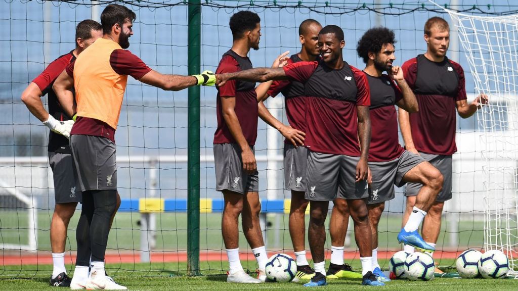 Σαλάχ, Φιρμίνο και όλα τα… παιδιά στο Εβιάν!