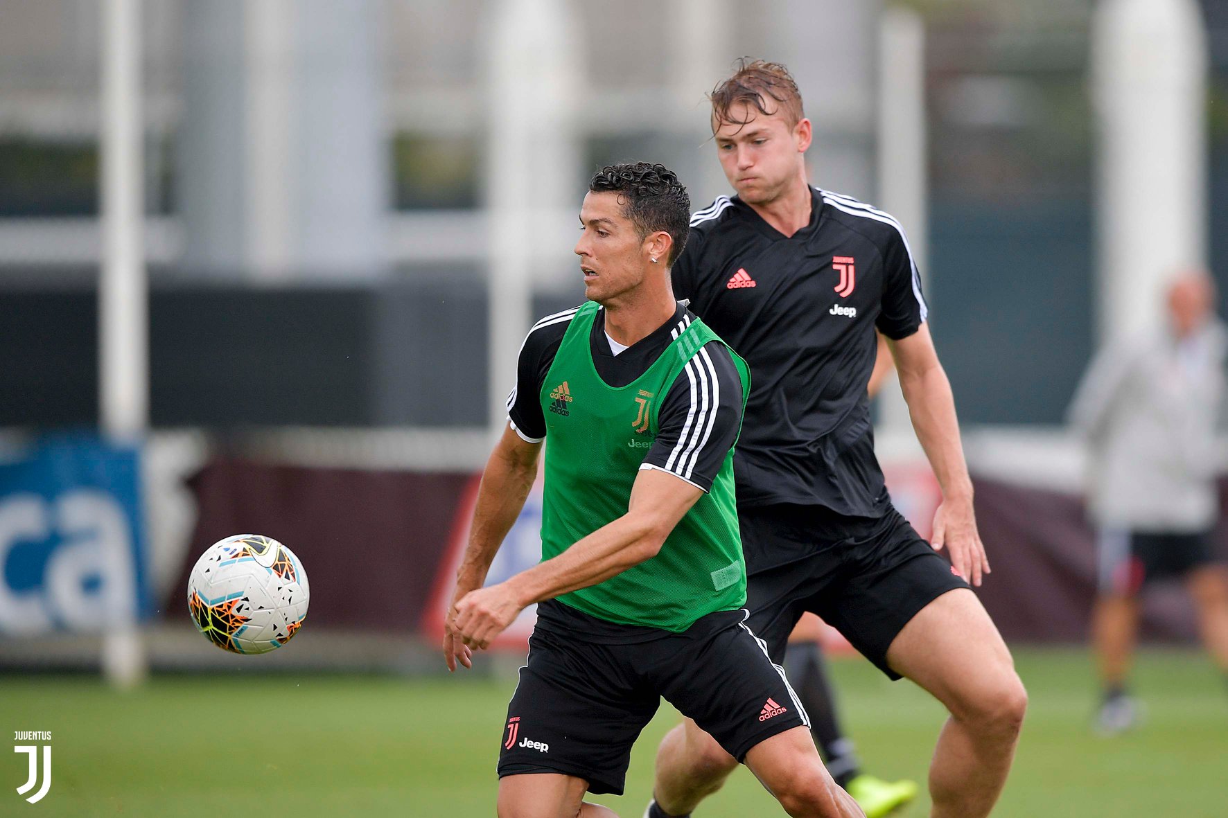 «Ταύρος» ο Κριστιάνο, «παρών» στην πρεμιέρα (pic)