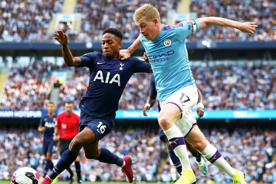 Ντε Μπρόινε: “Με μπερδεύουν οι κανονισμοί για χέρι” (vid)