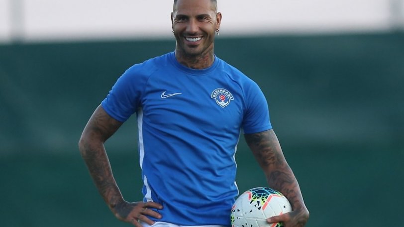 Βρήκε ομάδα ο Κουαρέσμα! (vid)