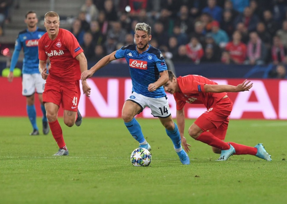 Αποθέωσε τον Μέρτενς ο Μαραντόνα!