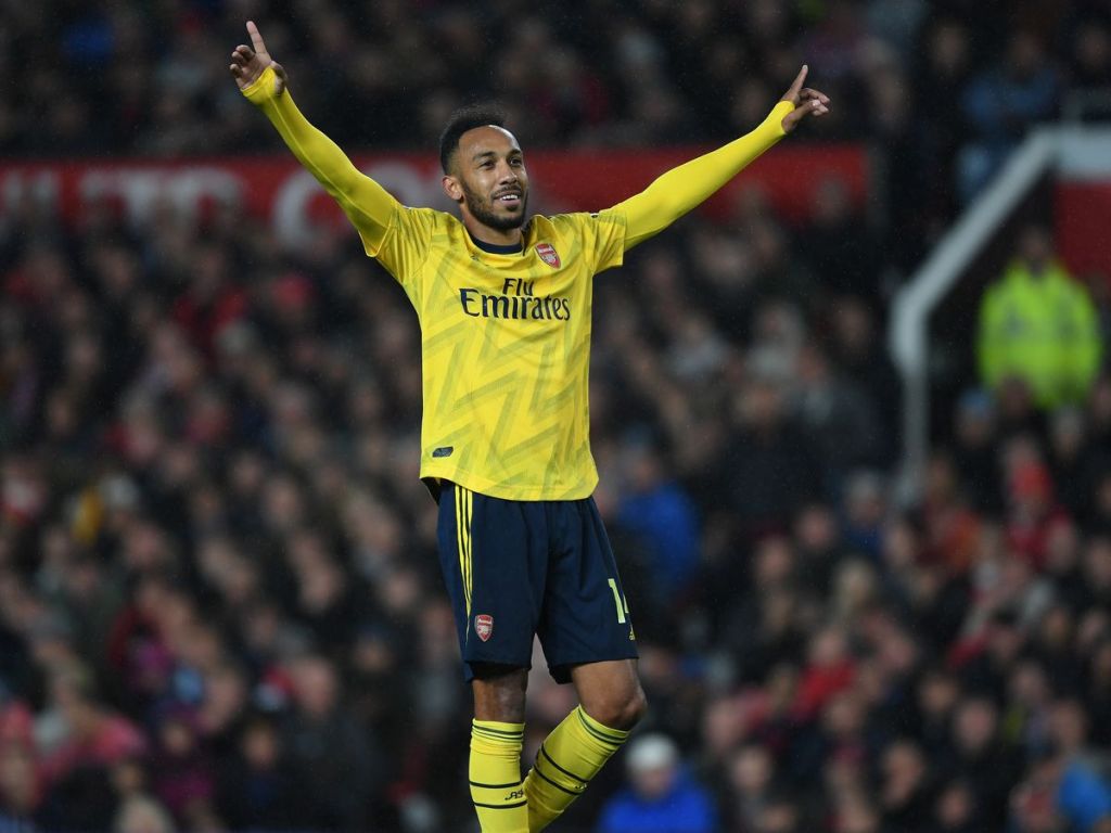 Παίκτης του μήνα στην Αγγλία ο Ομπαμεγιάνγκ!