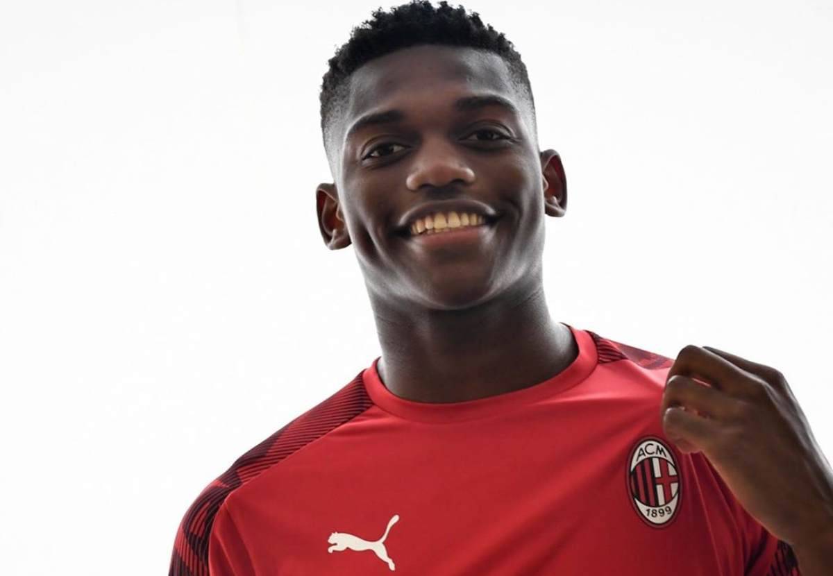 Η Μπαρτσελόνα θέλει να «κλέψει» το νέα αστέρι της Μίλαν!