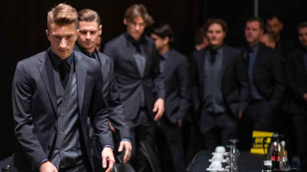 Αποδοκιμάστηκαν τα αστέρια της Ντόρτμουντ στο συνέδριο του συλλόγου (vid)