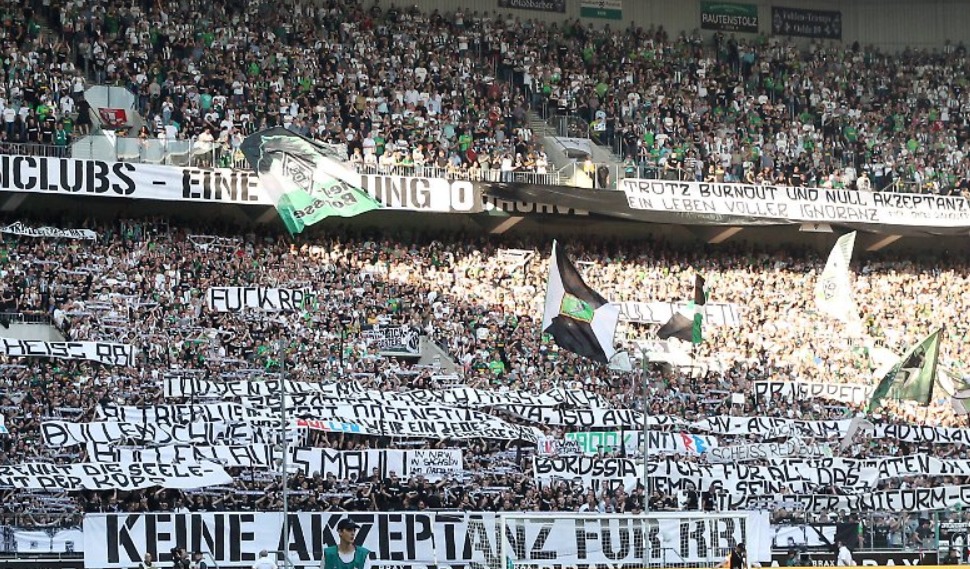 Υπέρτατο troll της Γκλάντμπαχ στον Φάτσιο!