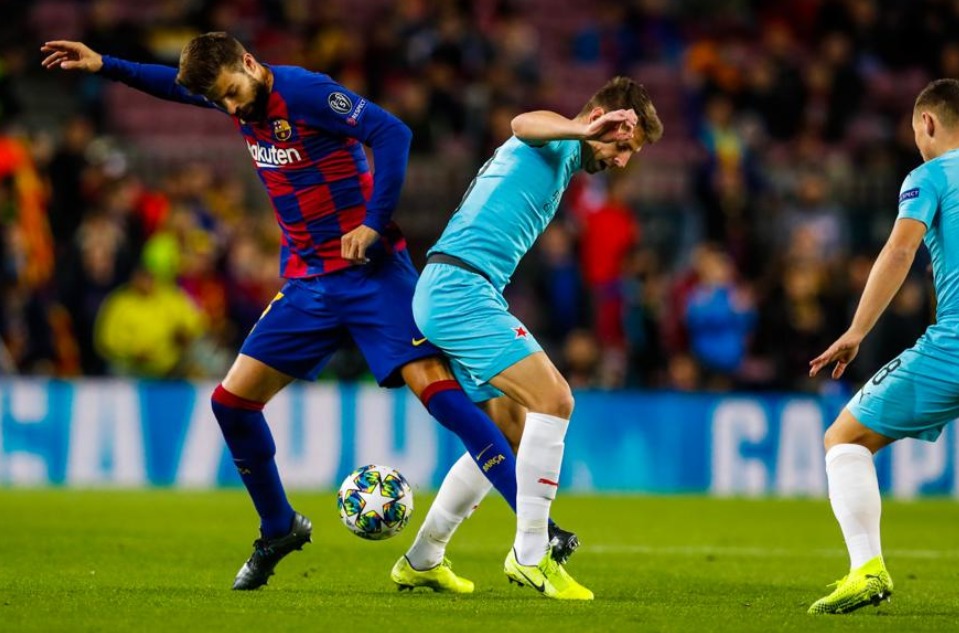 Από μπάτσα σε μπάτσα μέχρι να γίνει Μπάρτσα