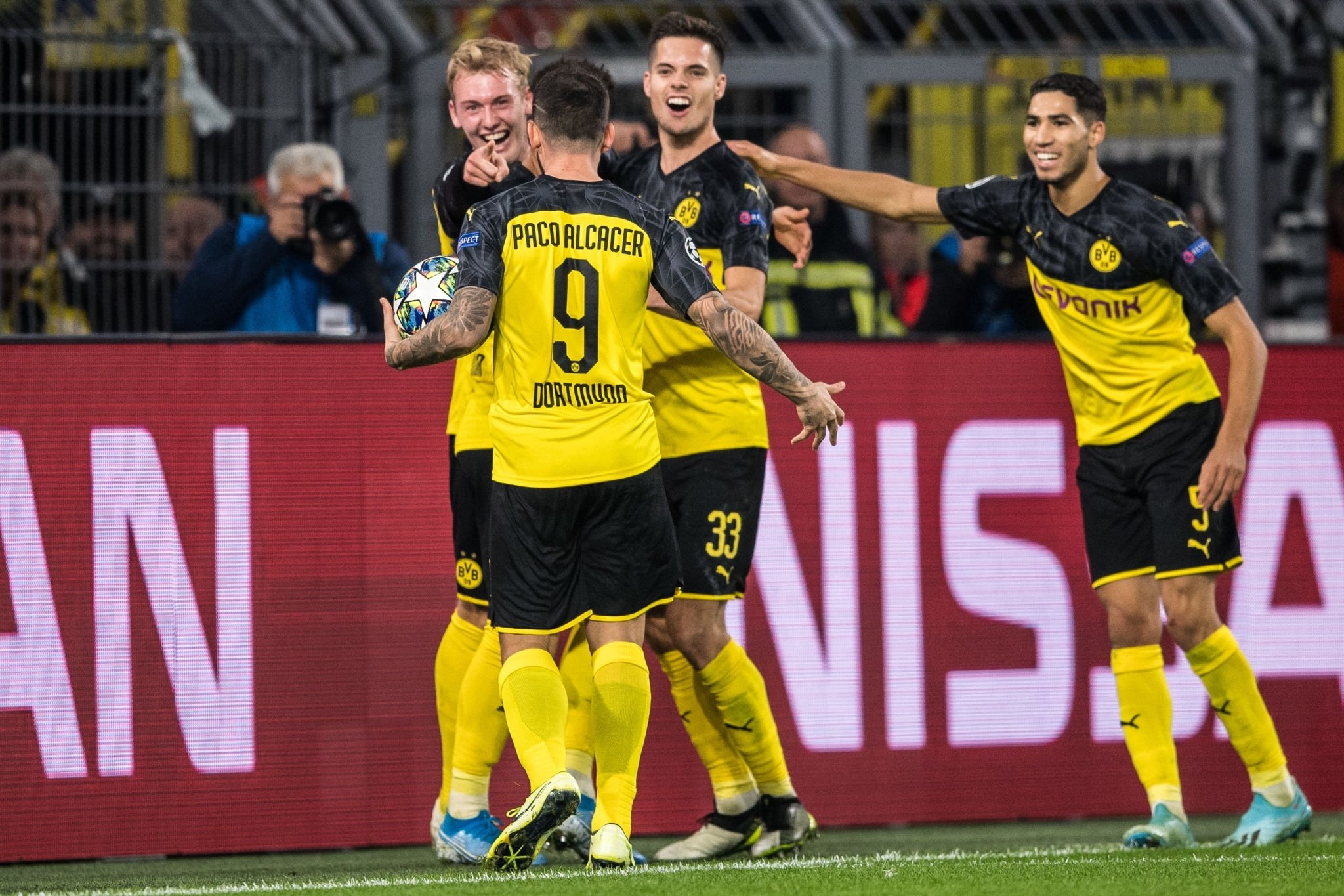 Ο Μπραντ κάνει το 2-2 και βάζει φωτιά στο Βεστφάλεν