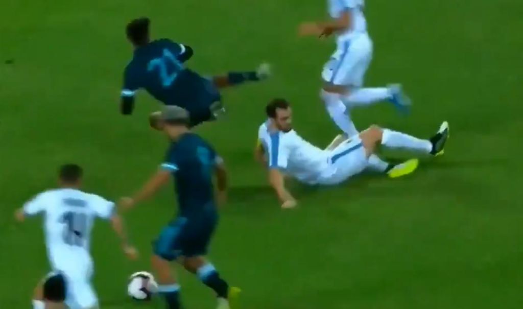 Πόλεμος για το τάκλιν του Γοδίν στον Ντιμπάλα!(vid)