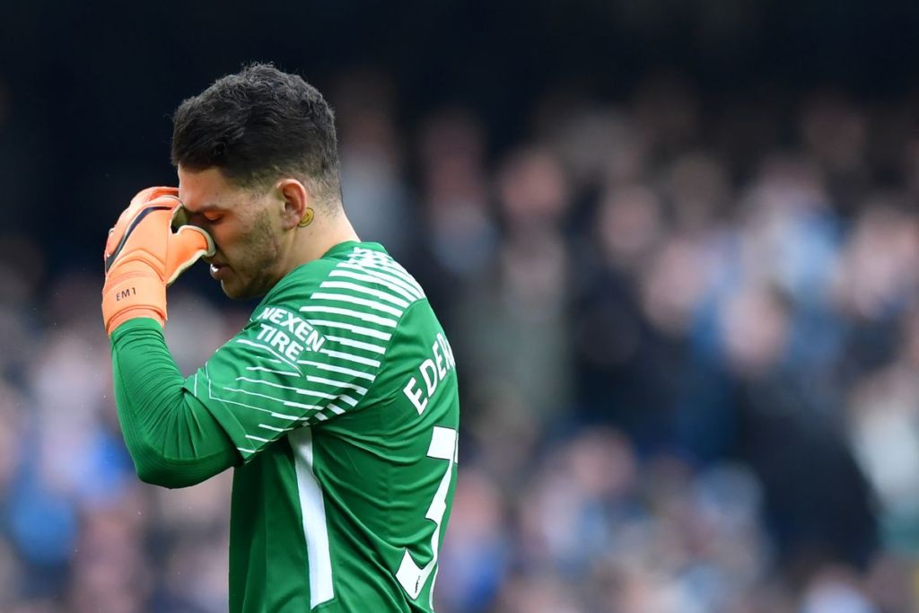 Ο Έντερσον έπαθε Μεριά, αλλά είχε Φερναντίνιο!(vid)