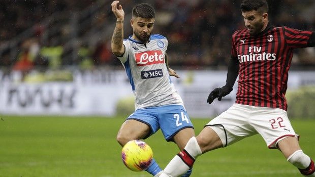 «Χ»-αλάστηκαν Μίλαν και Νάπολι (vid)