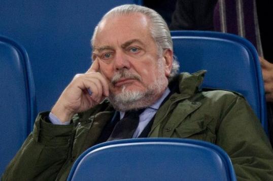 “Καζάνι” που βράζει η Νάπολι!