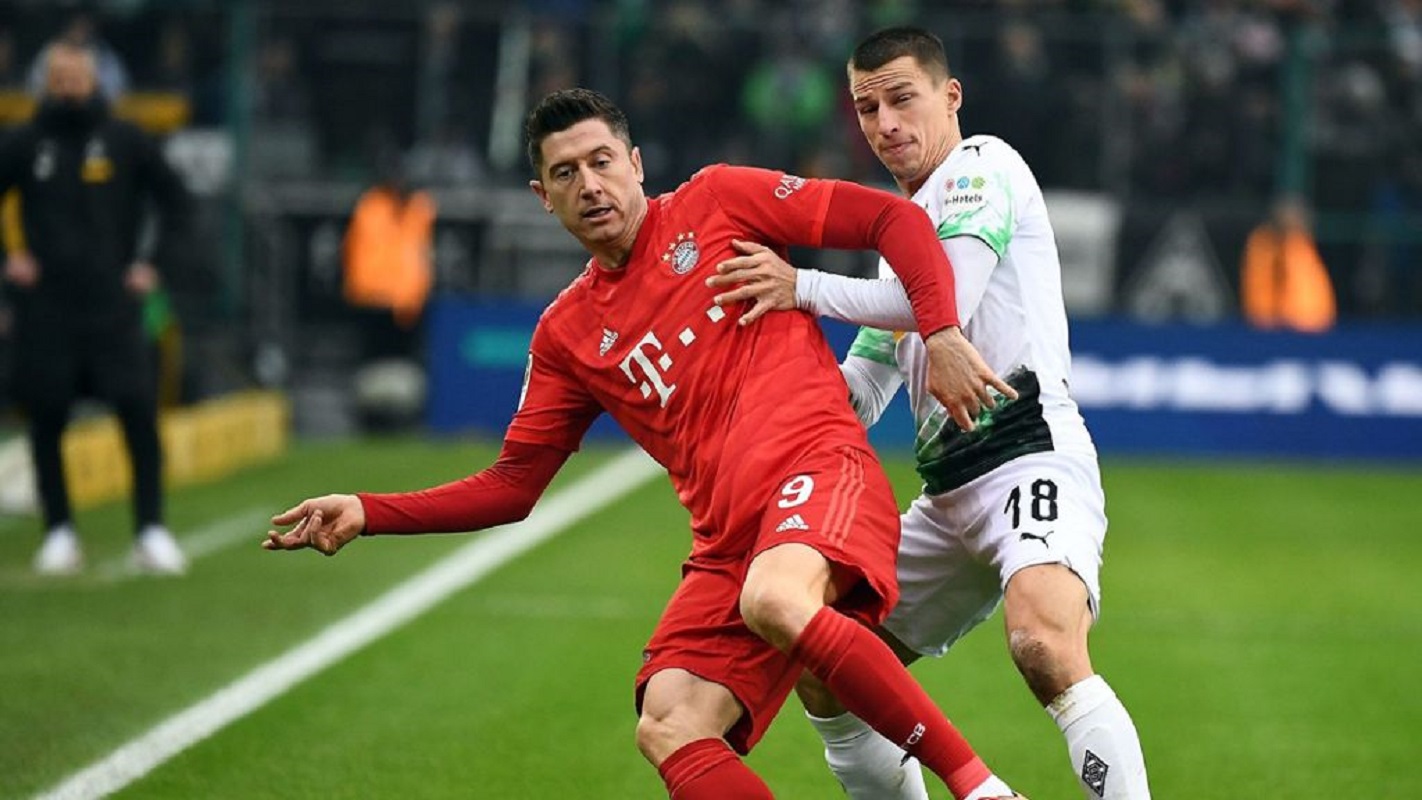 «Ξεροκέφαλος» Μπενσεμπαϊνί και 1-1 η Γκλάντμπαχ!