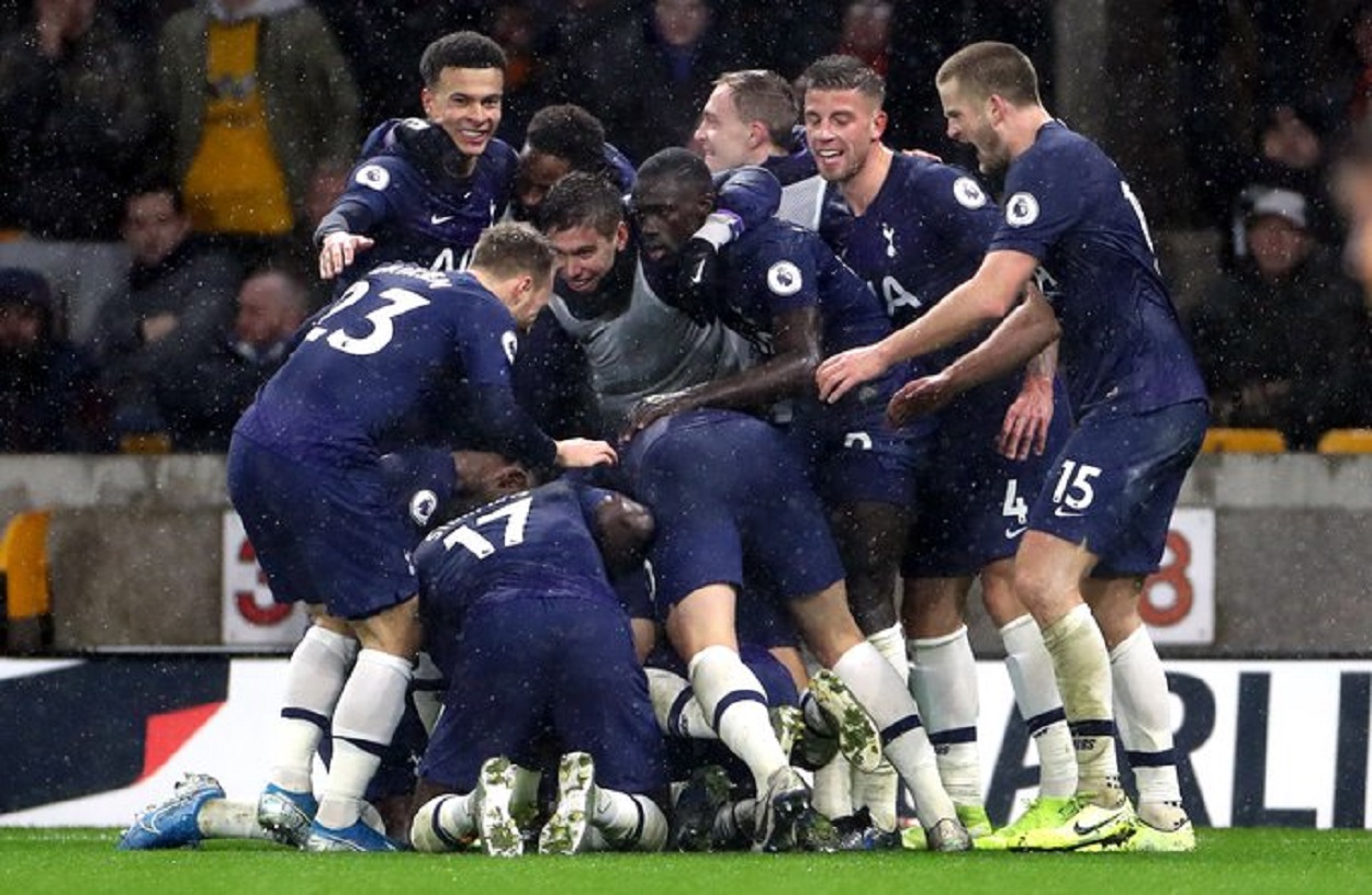 “Δάγκωσε” τους “Λύκους” και βλέπει τετράδα!(vid)