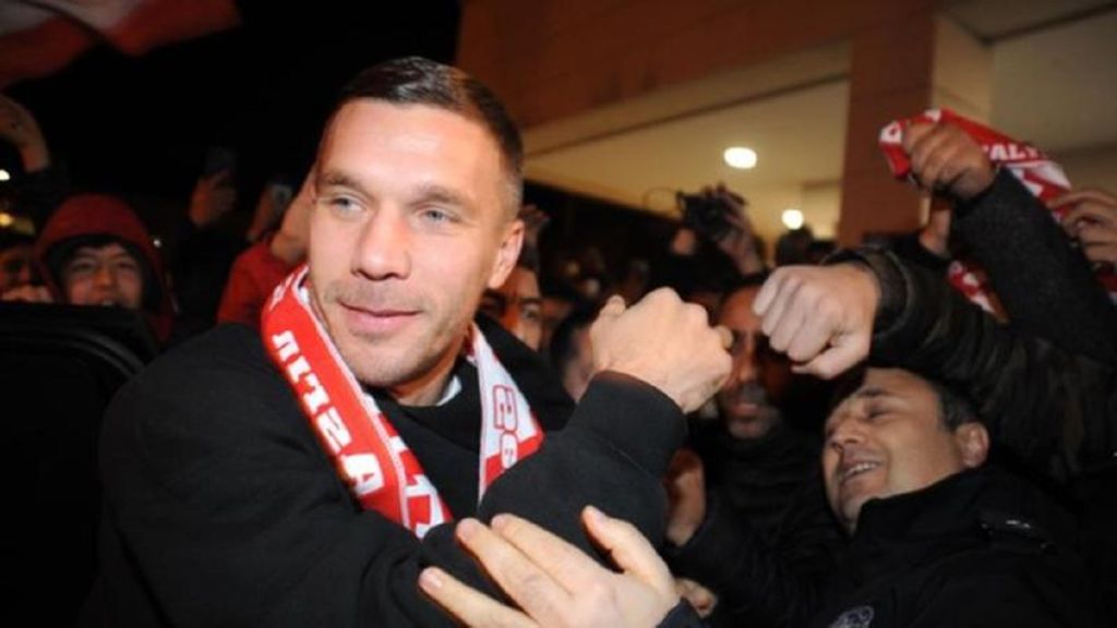 Επιστροφή στην Ευρώπη για τον Ποντόλσκι! (vid)