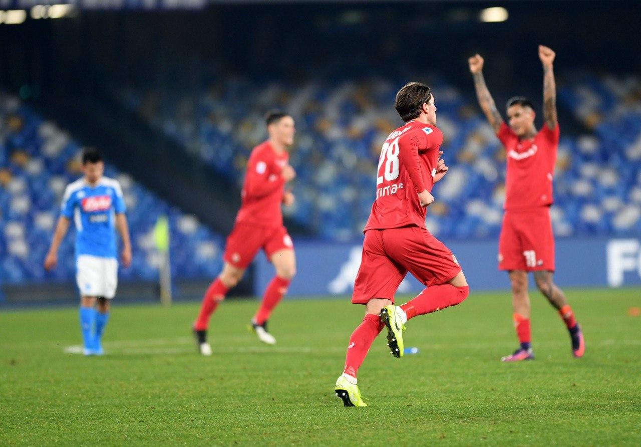 Δίχως τέλος η κατρακύλα της Νάπολι