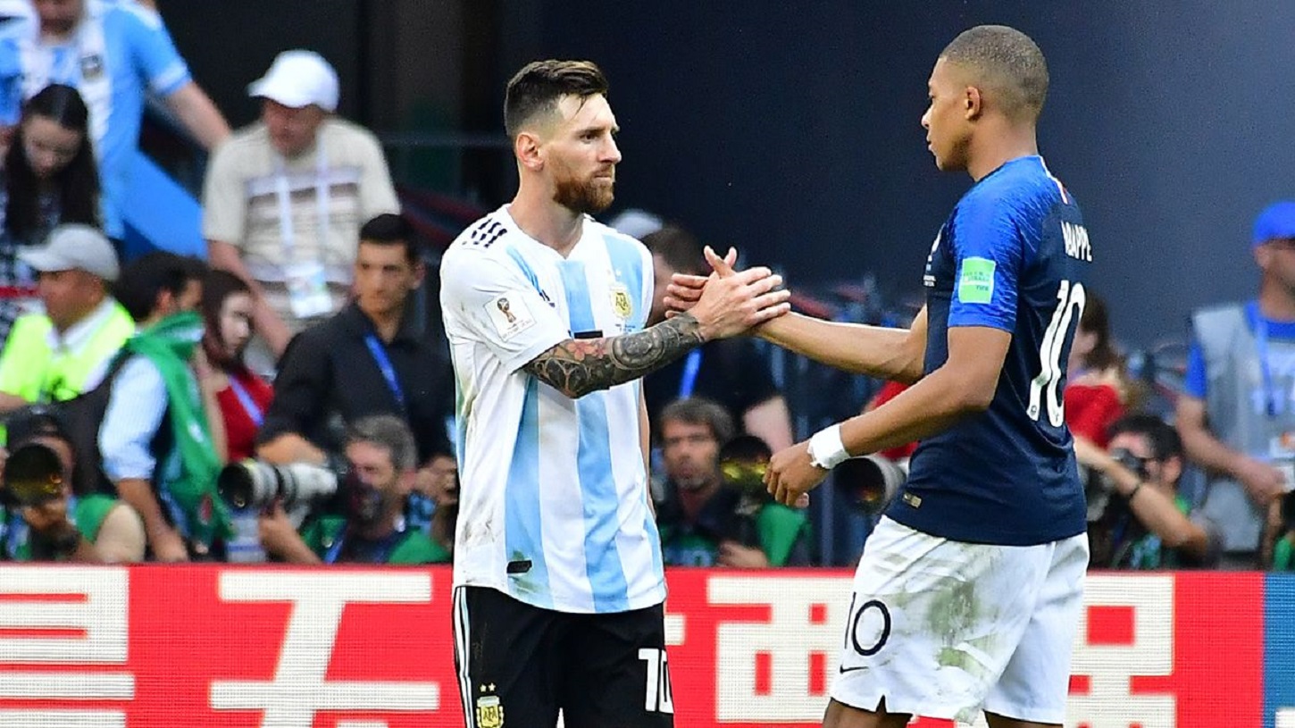 Μπαπέ: “Αργά για μένα να έχω την καριέρα του Μέσι”!