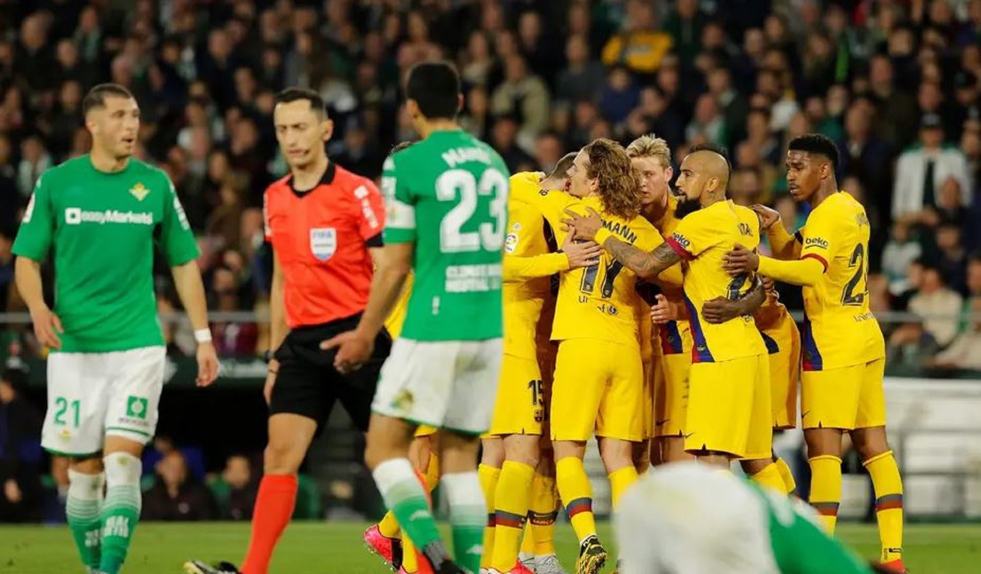 Ο Μέσι δεν λυπάται κανέναν! Έβγαλε τρεις ασίστ και έδωσε τη νίκη στην Μπάρτσα! (2-3)