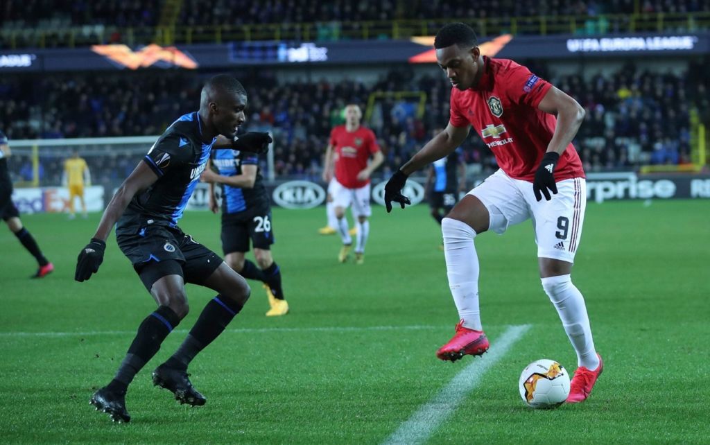 «Τρελή» γκάφα από Ρομέρο και 1-0 η Μπριζ, απάντηση από Μαρσιάλ για την Γιουνάιτεντ (vid)