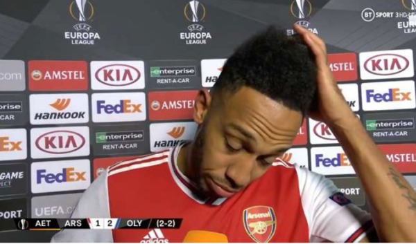 Απαρηγόρητος ήταν ο Πιερ Εμερίκ Ομπαμεγιάνγκ μετά τον αποκλεισμό από τον Ολυμπιακό