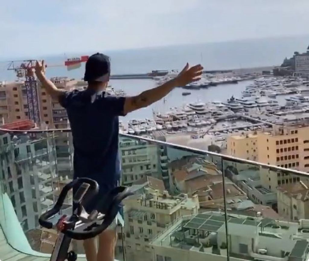 Μπινελίκια Φάμπρεγκας με γείτονα στο Μονακό! (vid)