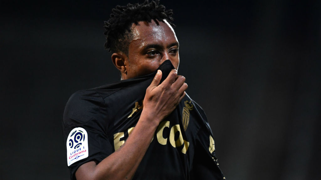 Ζέλσον Μάρτινς: “Kαμπάνα” 6 μηνών