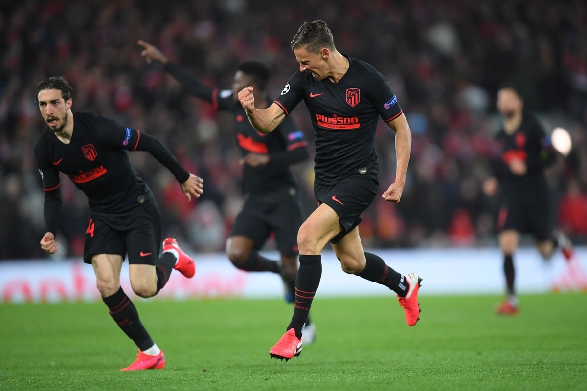 Έκλεψε την παράσταση και στα πανηγύρια ο Γιορέντε! (vid)