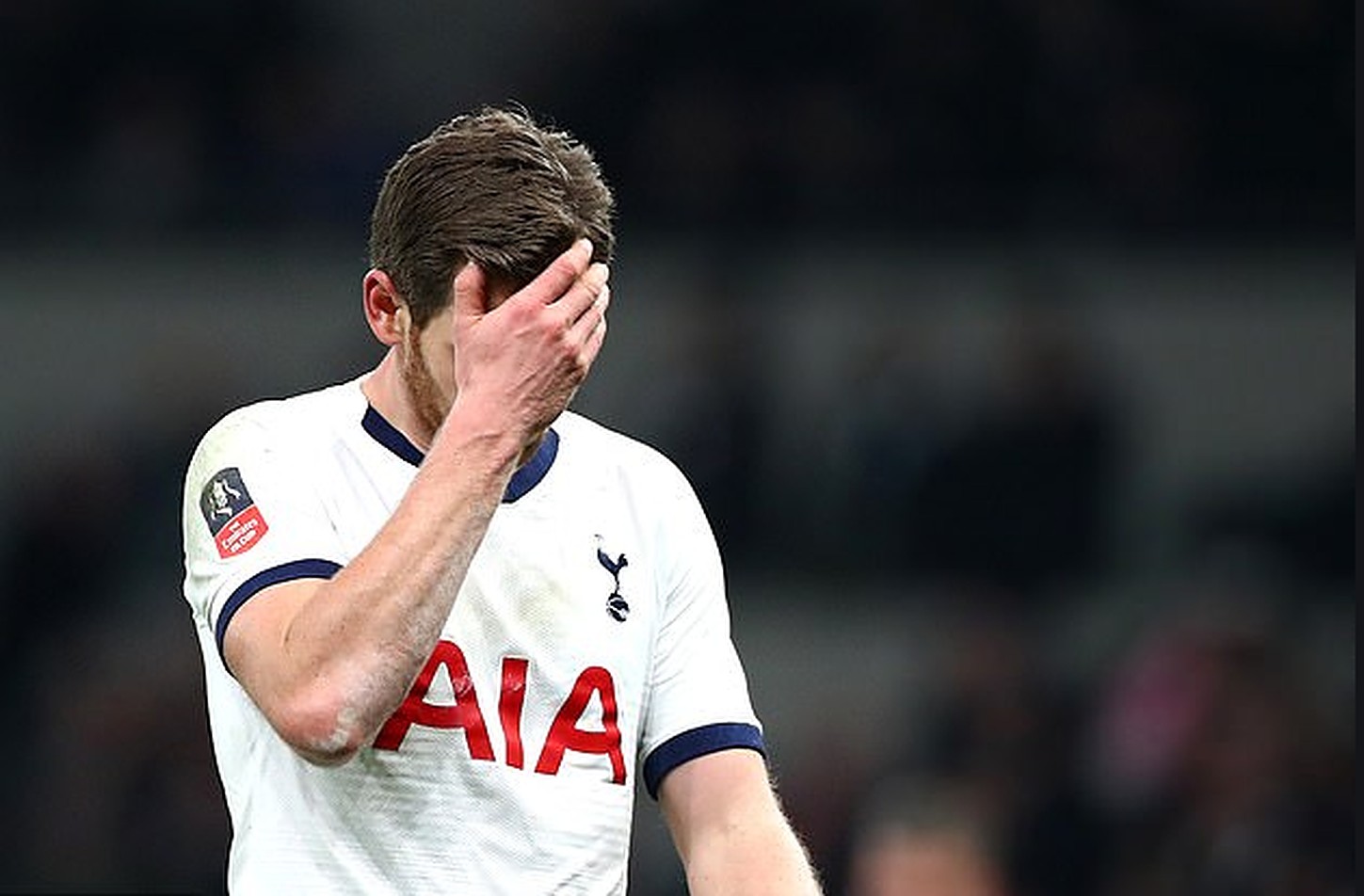 Κλέφτες έκαναν επιδρομή στο σπίτι του Βερτόνχεν