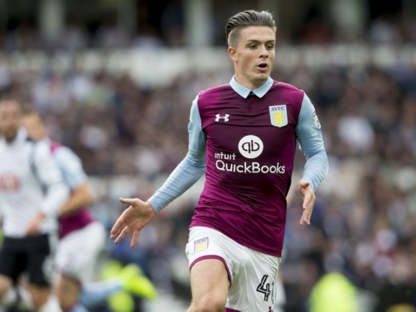 Γκρίλις Άστον Βίλα