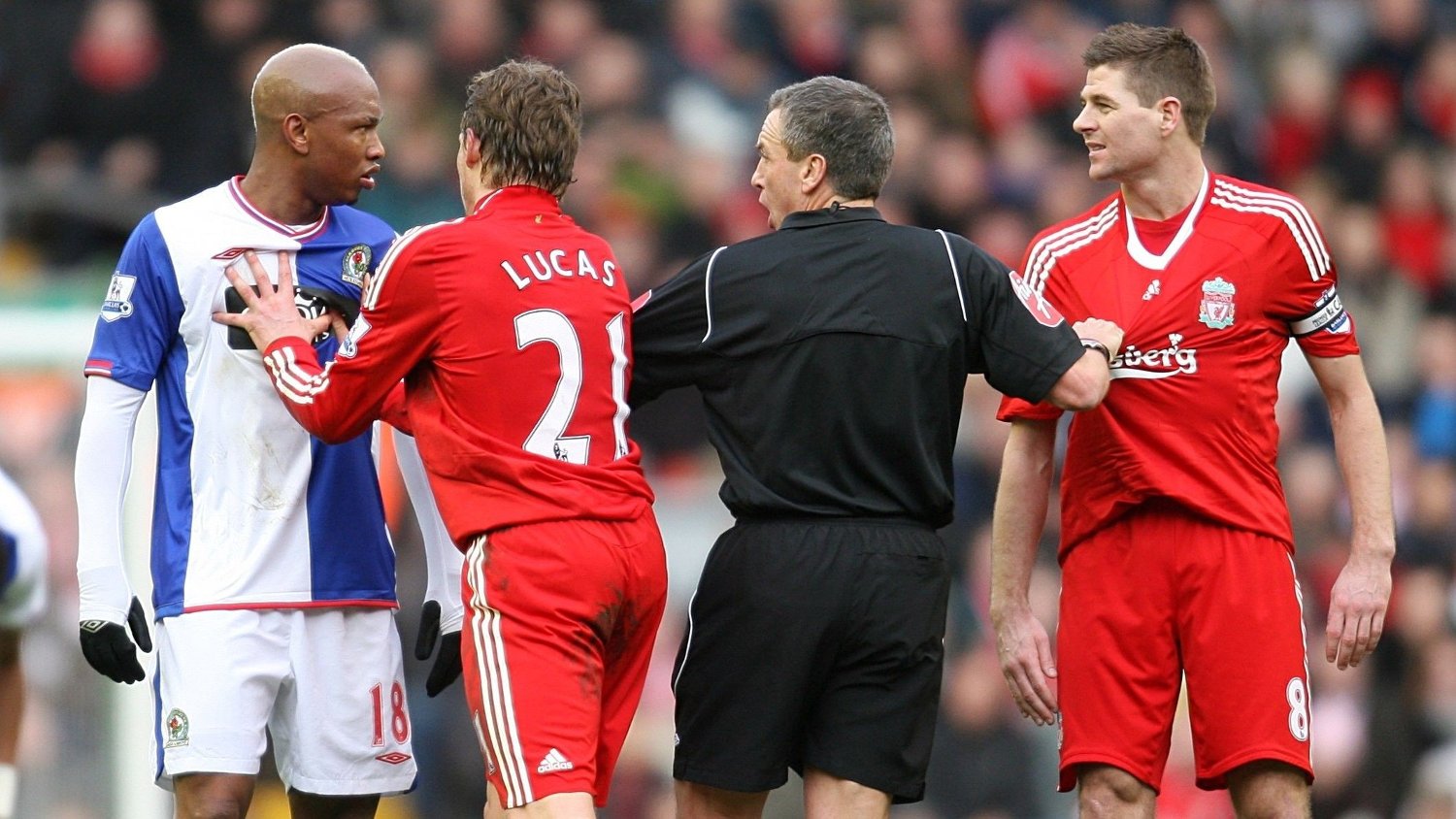 Ντιουφ για Τζέραρντ: “Πες του ότι θα του γαμ@@@ τη μάνα”!