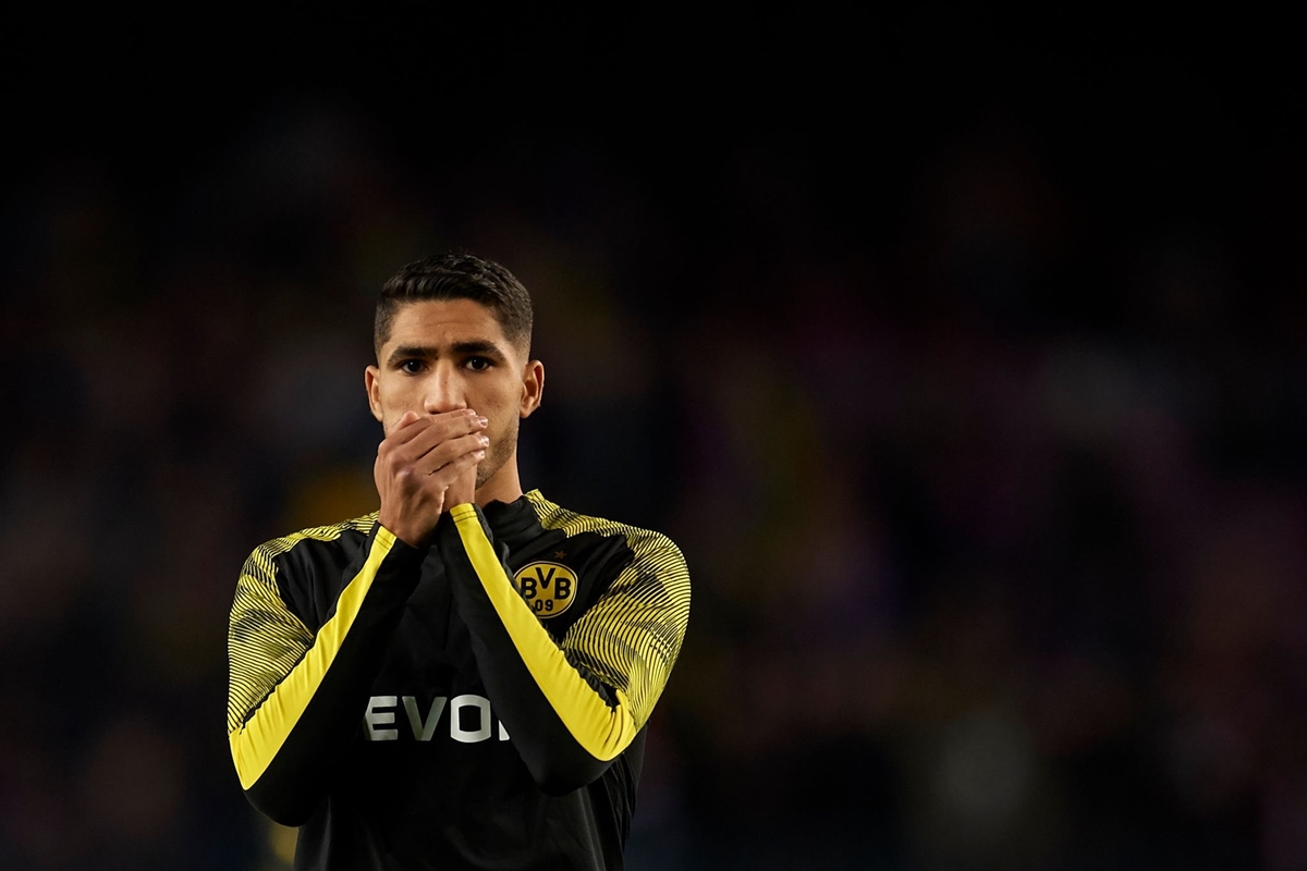 Μάχη για τρεις για την απόκτηση του Χακίμι