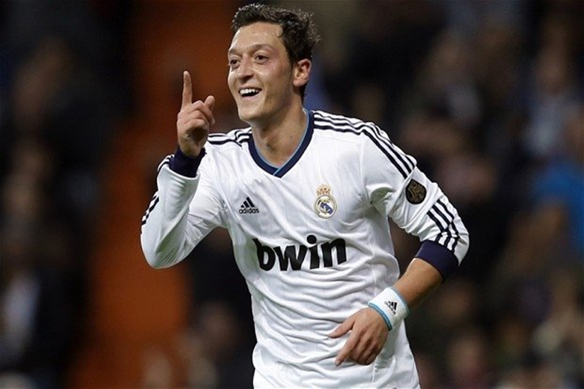 Οζίλ: “Ονειρεύτηκα ότι θα πάρω Τσάμπιονς Λιγκ στην Ρεάλ”