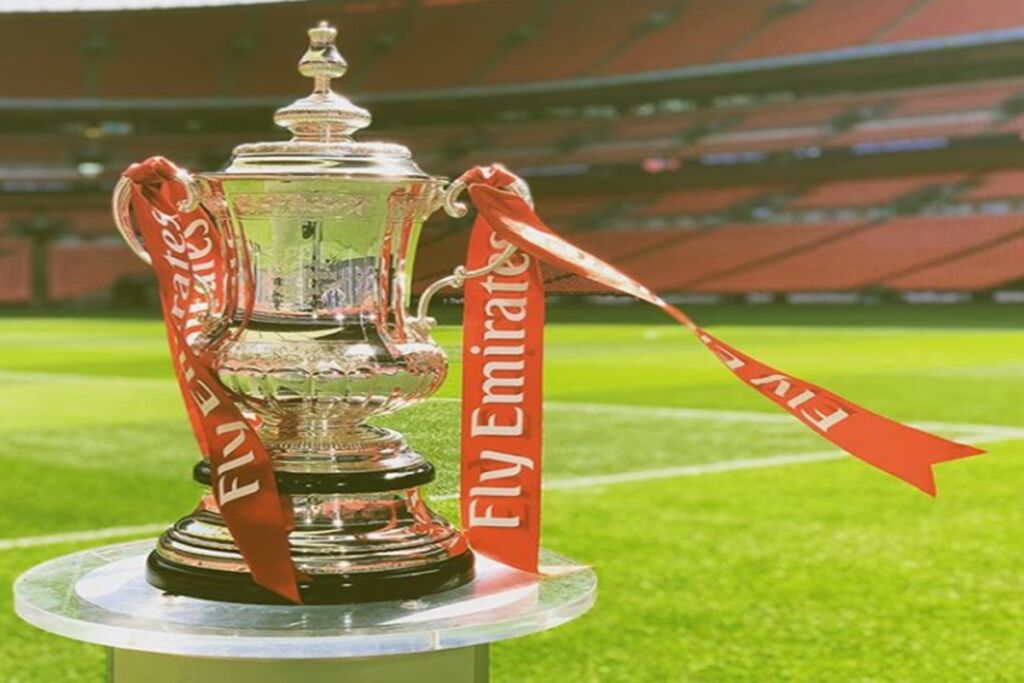 Σκέψεις για τελικό κυπέλλου Αγγλίας με 20.000 οπαδούς!