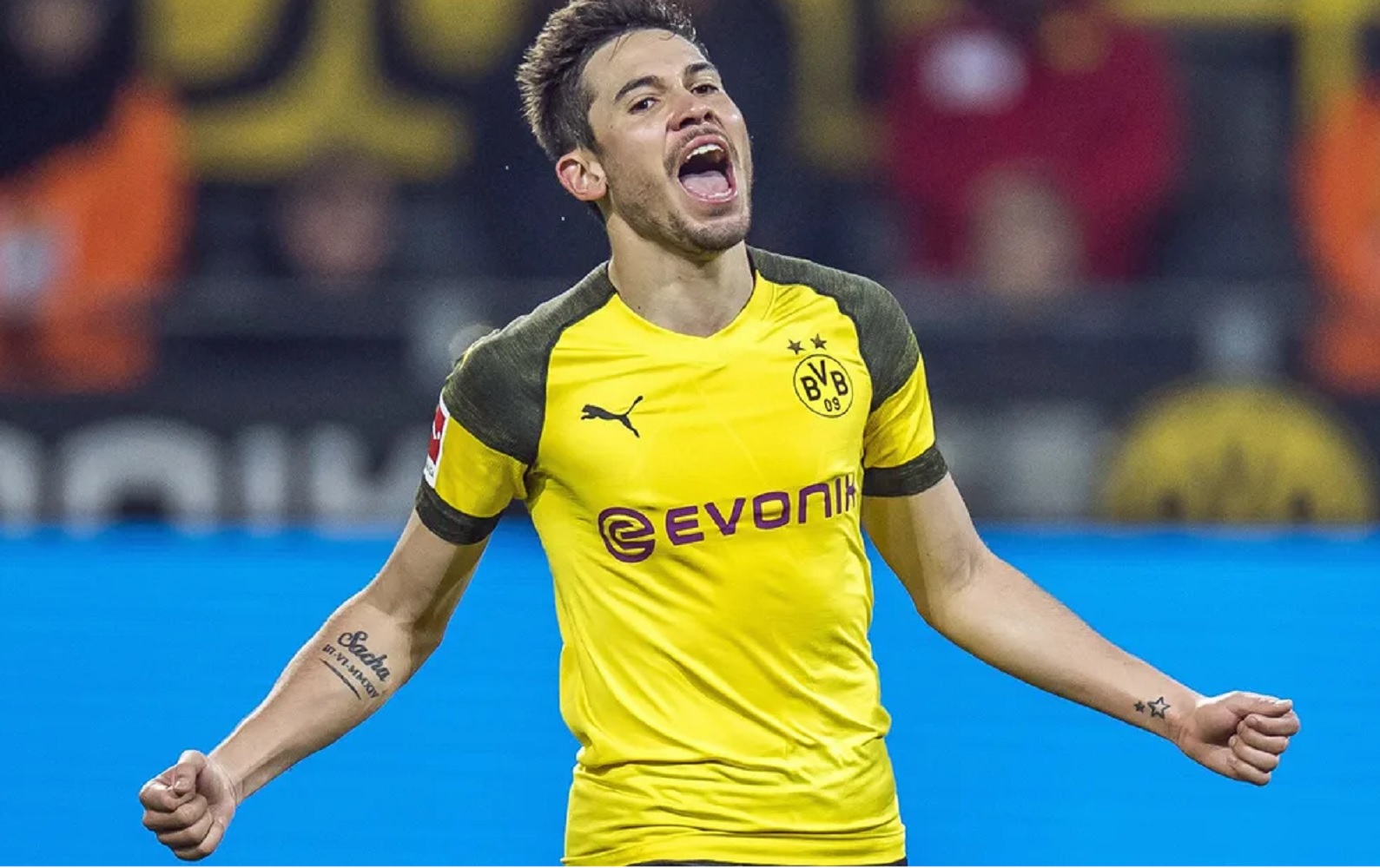 Ο Γκερέιρο… σκοράρει ξανά, 1-0 η Ντόρτμουντ! (vid)